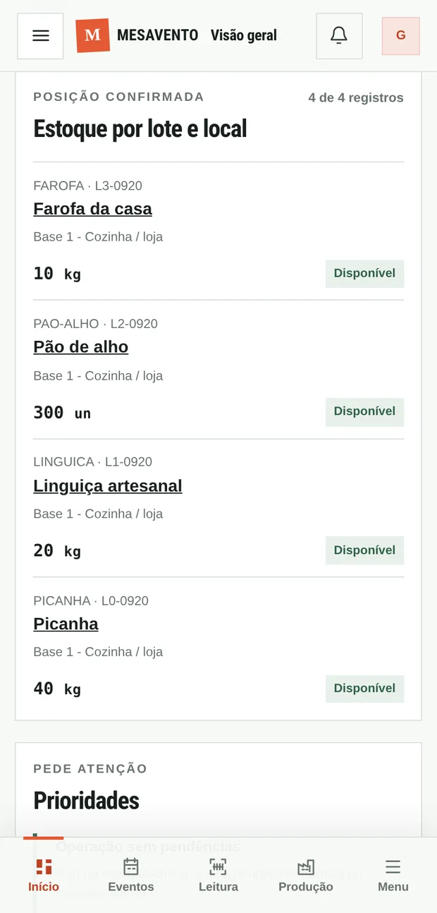 Estoque por lote e local no celular: cada produto com código do lote, local e quantidade disponível.